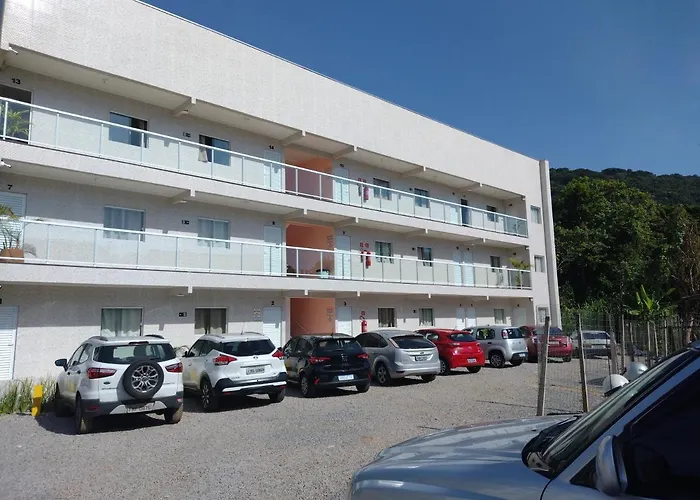 Apartamentos Margarida Ubatuba