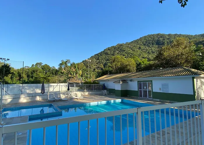 Ap Com Piscina, Churrasqueiras, Ar Condicionado, Ate 08 Adultos Ubatuba